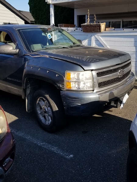 Photo of suspect's grey Chevrolet Silverado